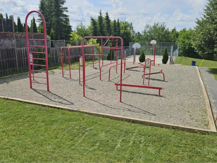 Outdoor exercise equipment at Sunrise Ridge Park, Greater Sudbury