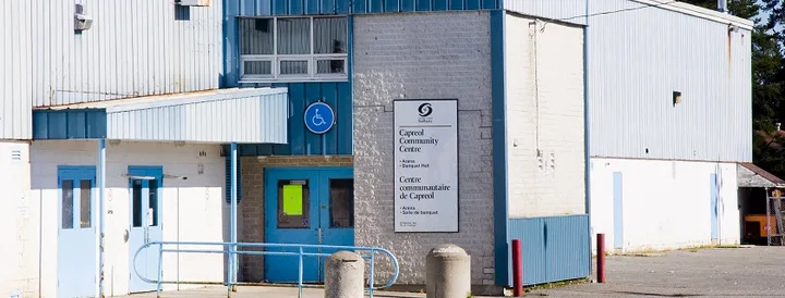 Exterior of Capreol Community Centre and Arena.